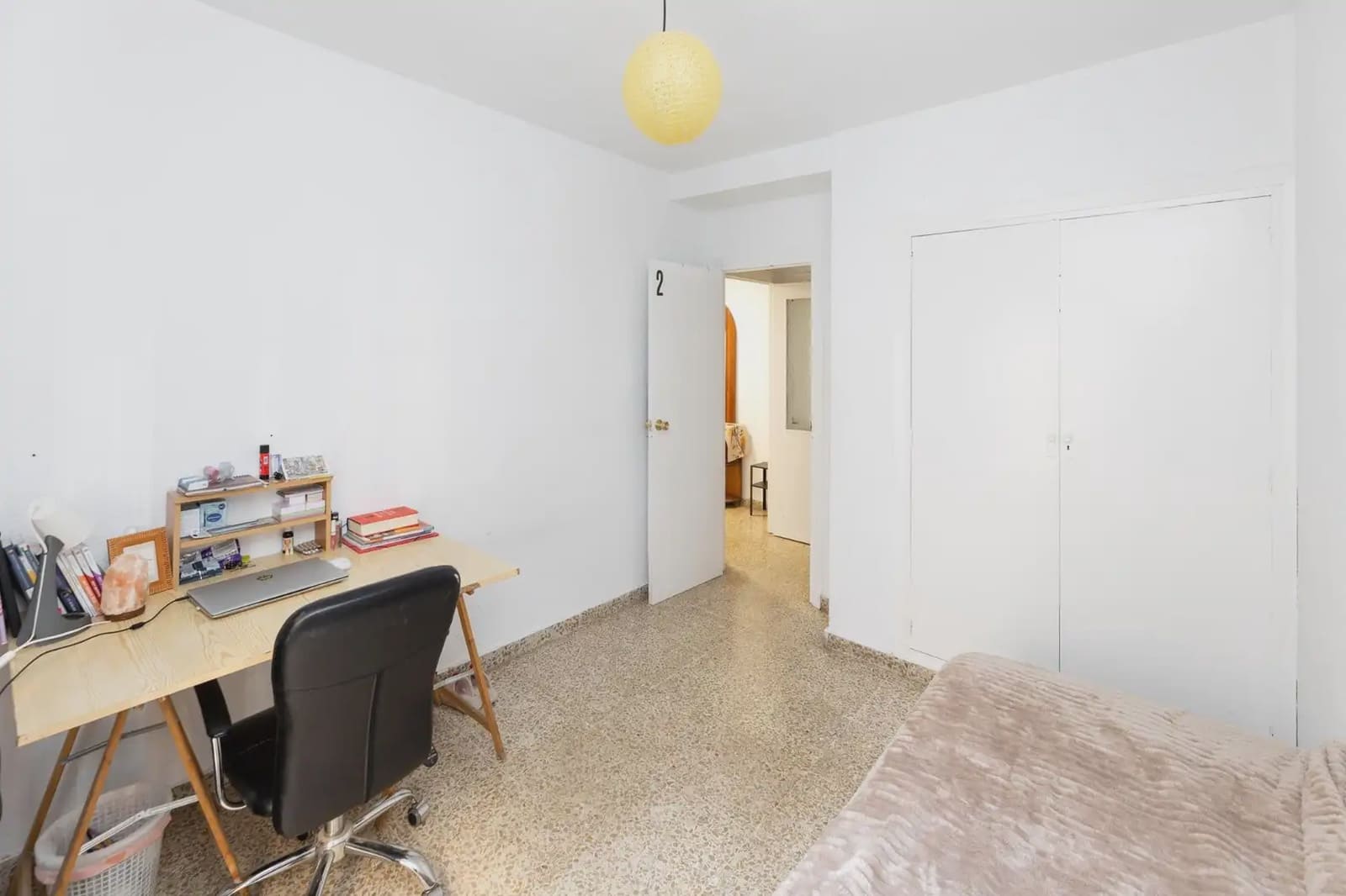Flat for sale in Granada city - € 340,000 (Ref: 9836915)