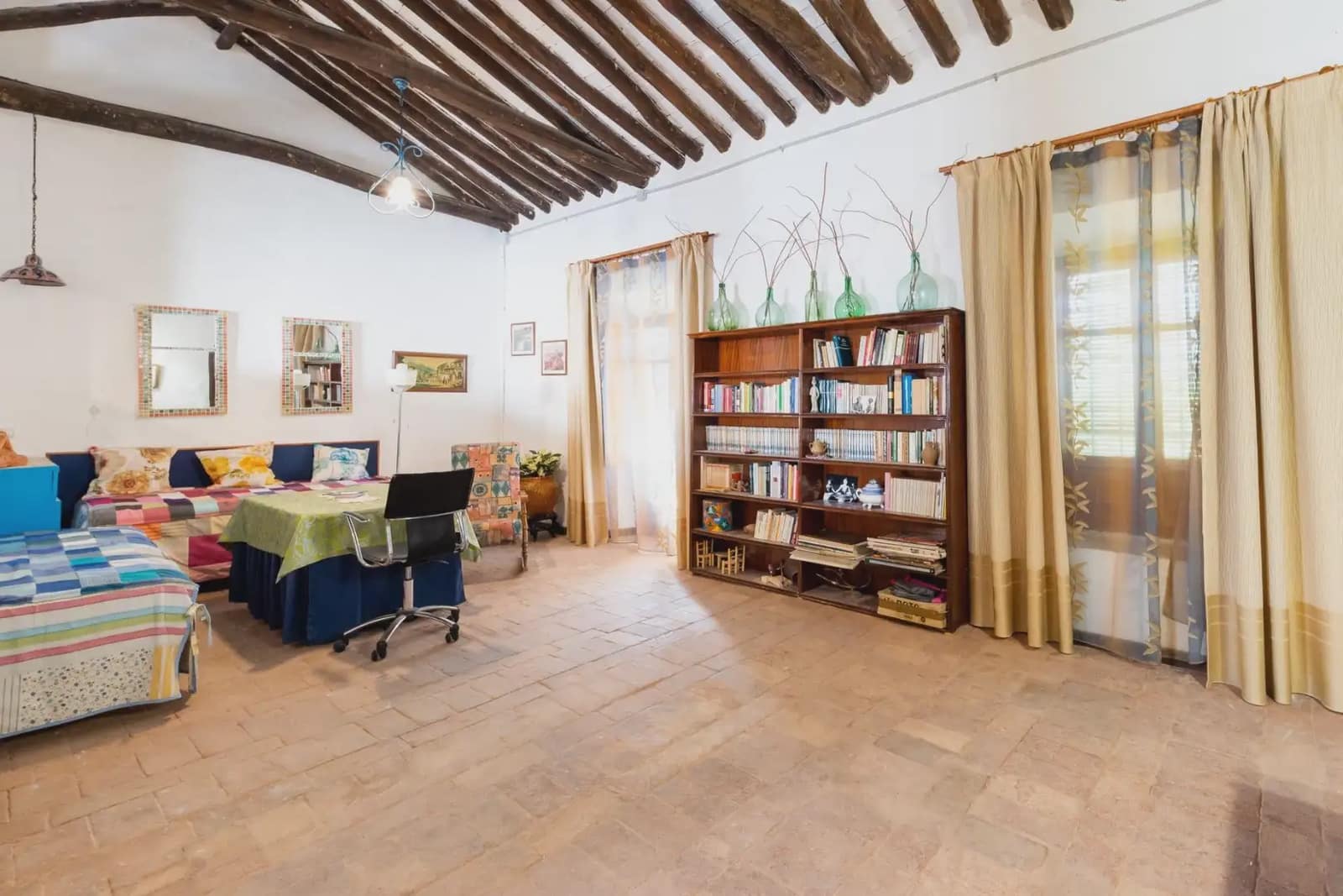 Finca/Herregård til salgs i Pinos Puente med garasje - € 199 900 (Ref: 9836916)