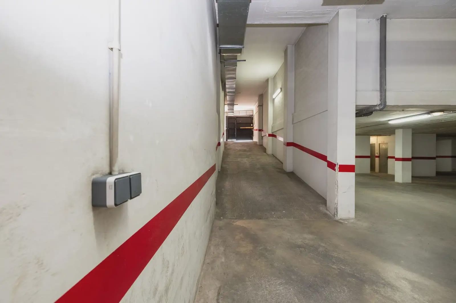 Garage for sale in Peligros - € 19,990 (Ref: 9836917)