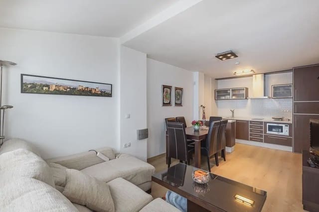 Flat te koop in Sierra Nevada, Monachil met garage - € 240.000 (Ref: 9836918)