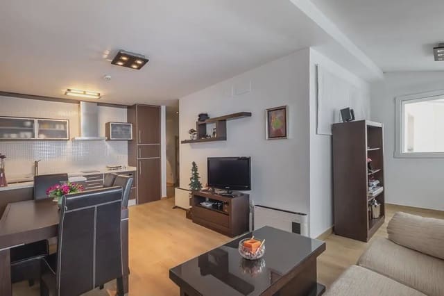Flat te koop in Sierra Nevada, Monachil met garage - € 240.000 (Ref: 9836918)