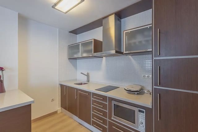 Flat te koop in Sierra Nevada, Monachil met garage - € 240.000 (Ref: 9836918)