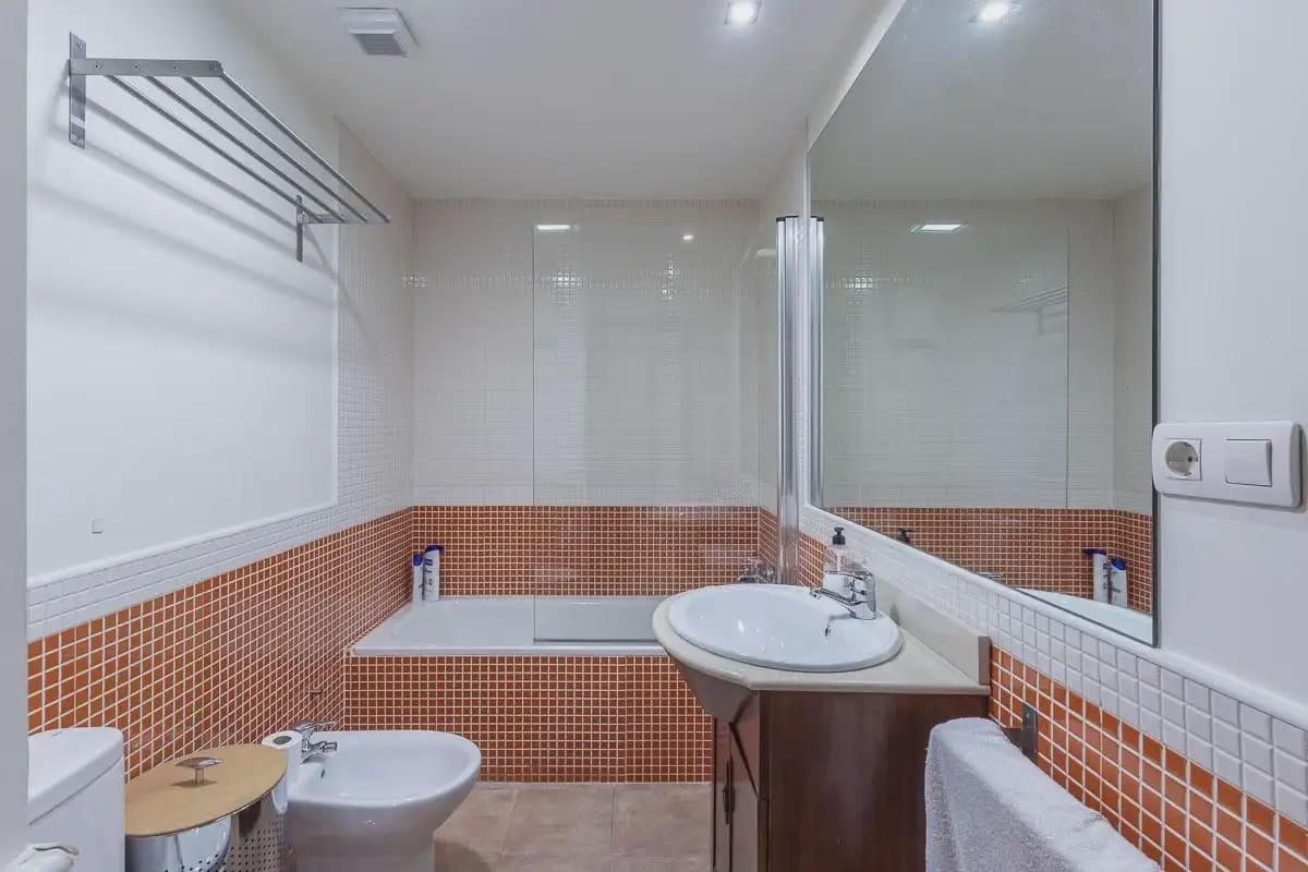 Flat te koop in Sierra Nevada met garage - € 240.000 (Ref: 9836918)