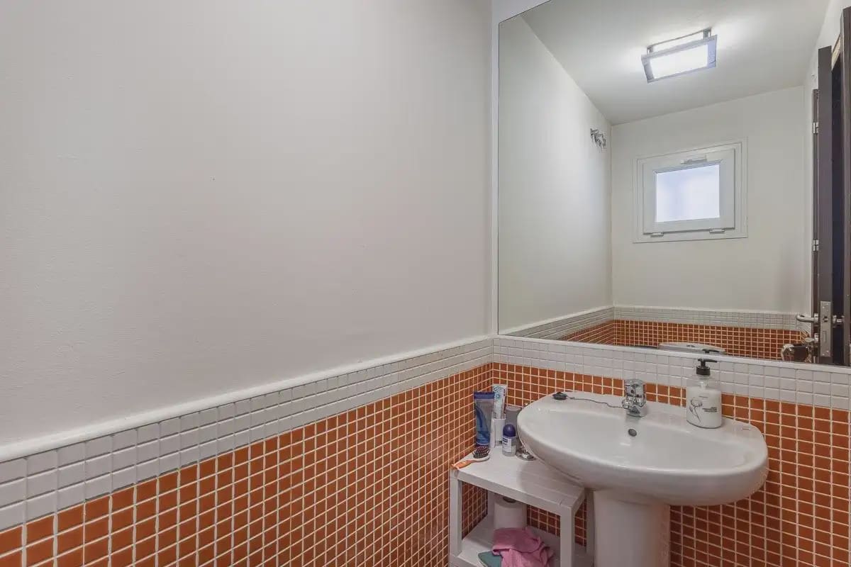 Flat te koop in Sierra Nevada met garage - € 240.000 (Ref: 9836918)