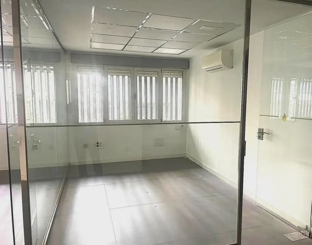 Office for rent in San Matías - Realejo, Granada city - € 4,000 (Ref: 9836922)