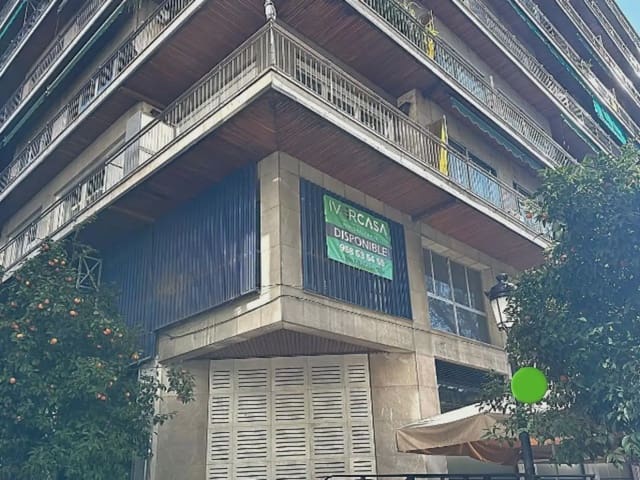 Kantoor te huur in San Matías - Realejo, Granada stad - € 4.000 (Ref: 9836922)