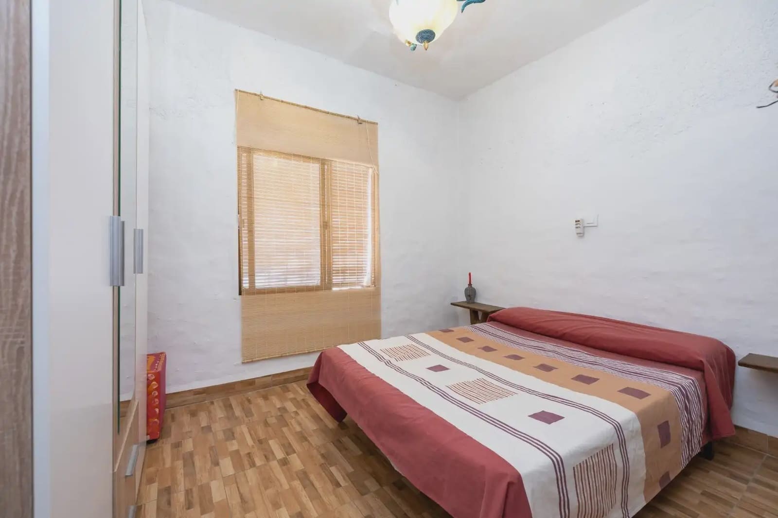 Firma/Unternehmen zu verkaufen in Hueneja - 245.000 € (Ref: 9836923)