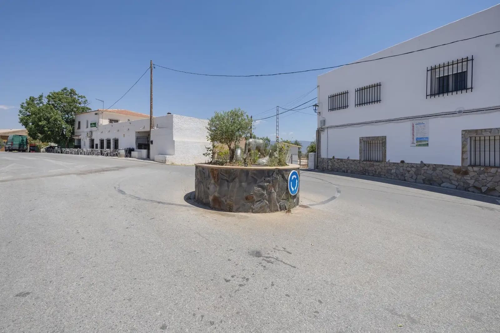Firma/Unternehmen zu verkaufen in Hueneja - 245.000 € (Ref: 9836923)