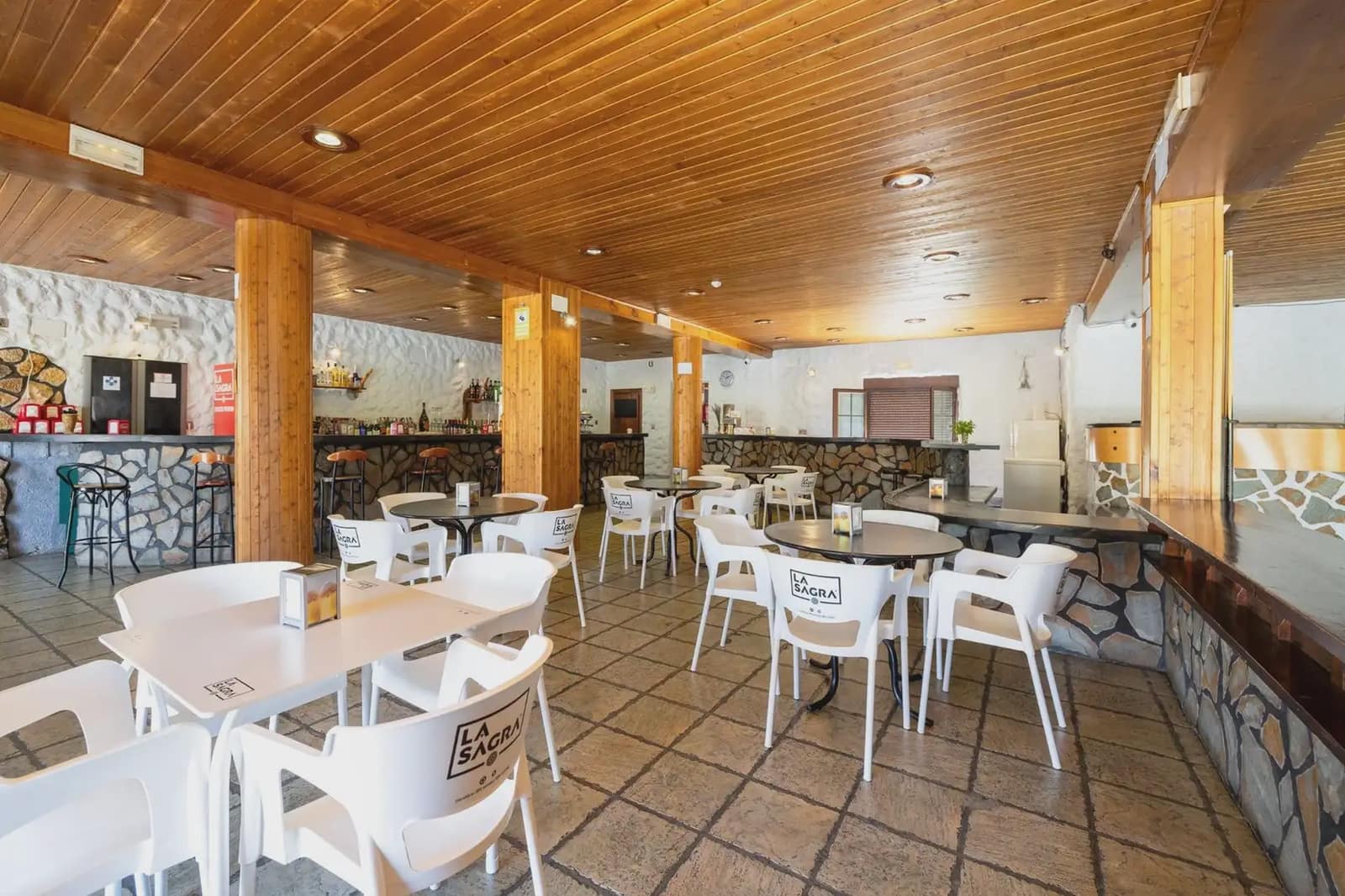 Firma/Unternehmen zu verkaufen in Hueneja - 245.000 € (Ref: 9836923)