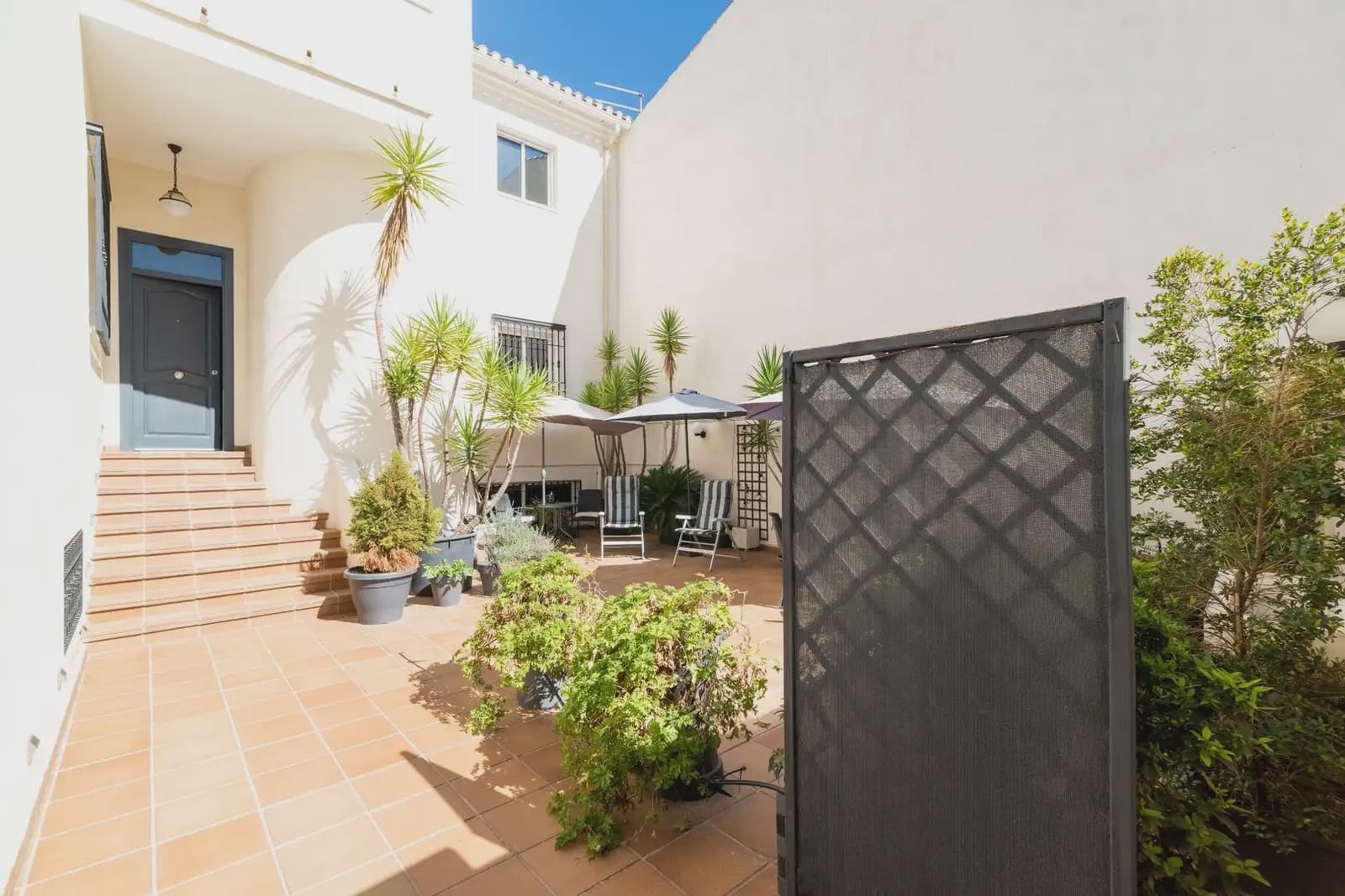 Villa for sale in Santa Fe with garage - € 319,900 (Ref: 9836926)