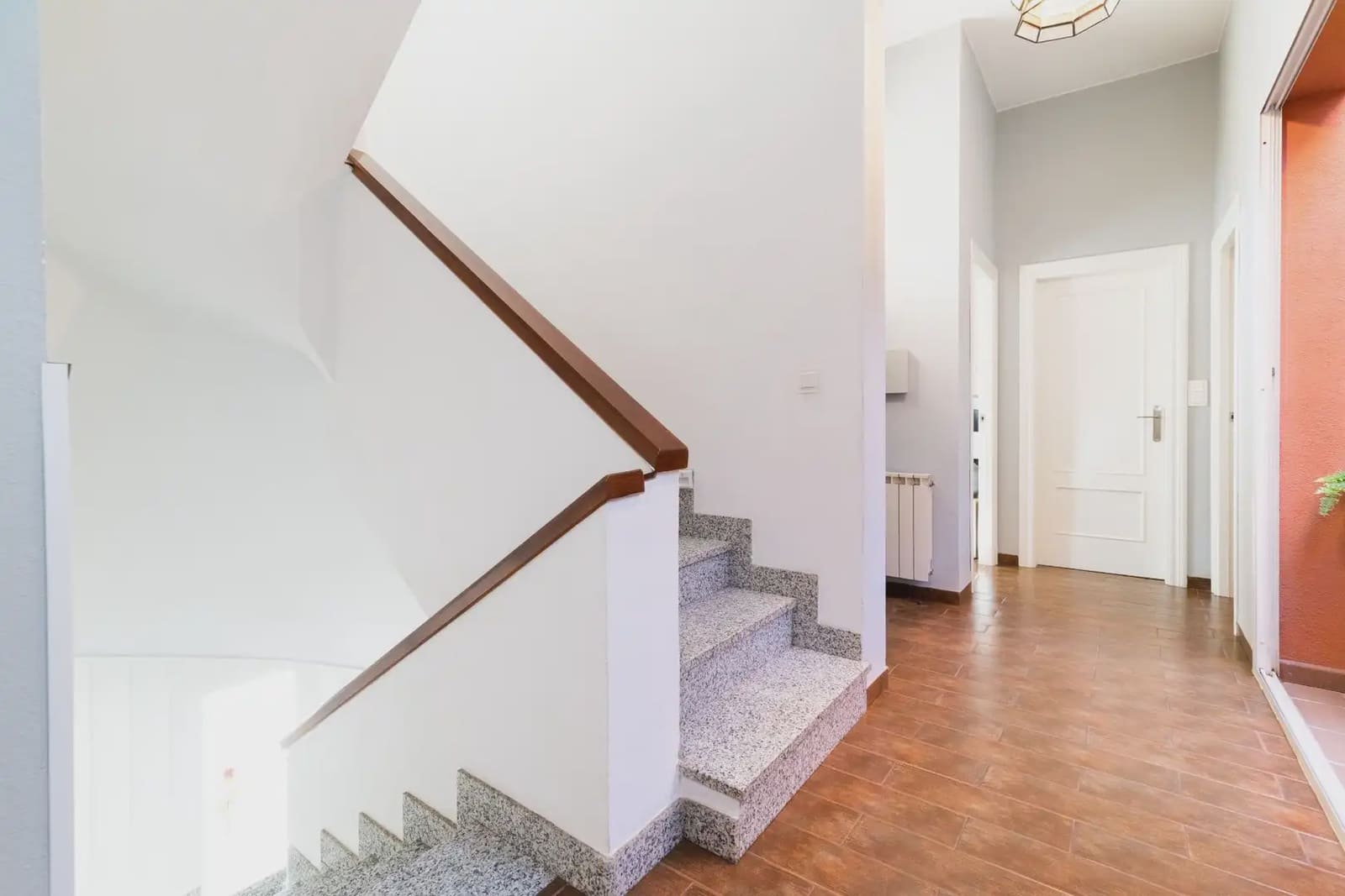 Villa for sale in Santa Fe with garage - € 319,900 (Ref: 9836926)