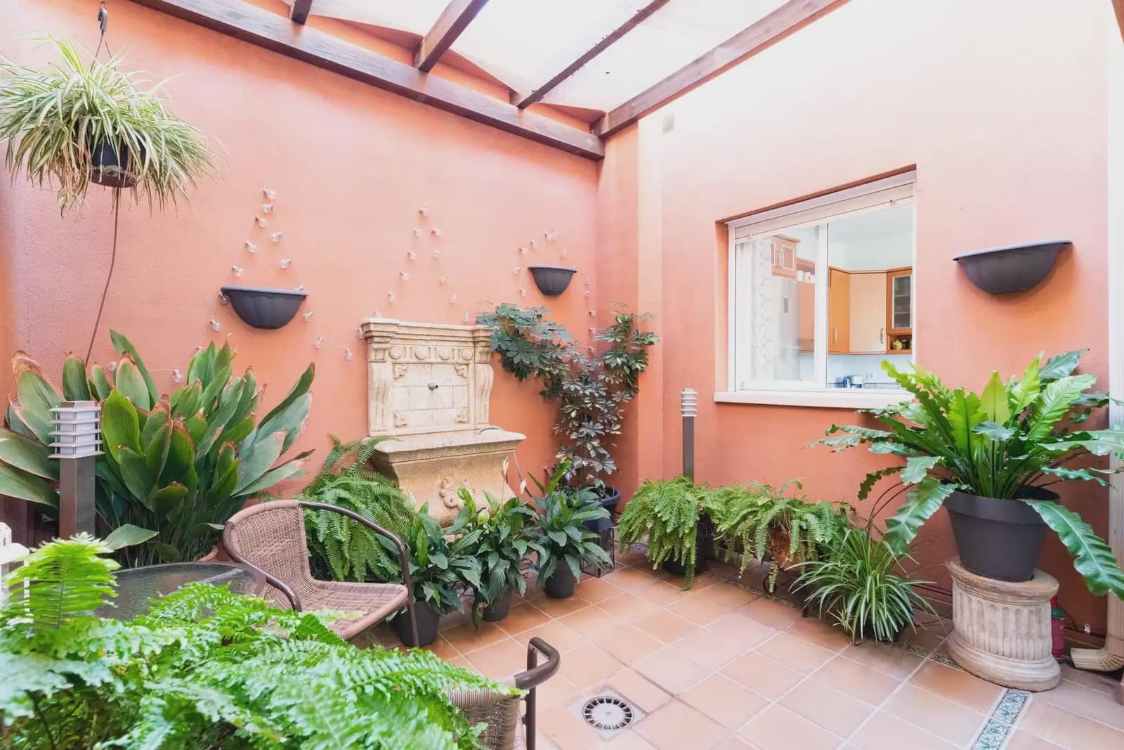 Villa for sale in Santa Fe with garage - € 319,900 (Ref: 9836926)