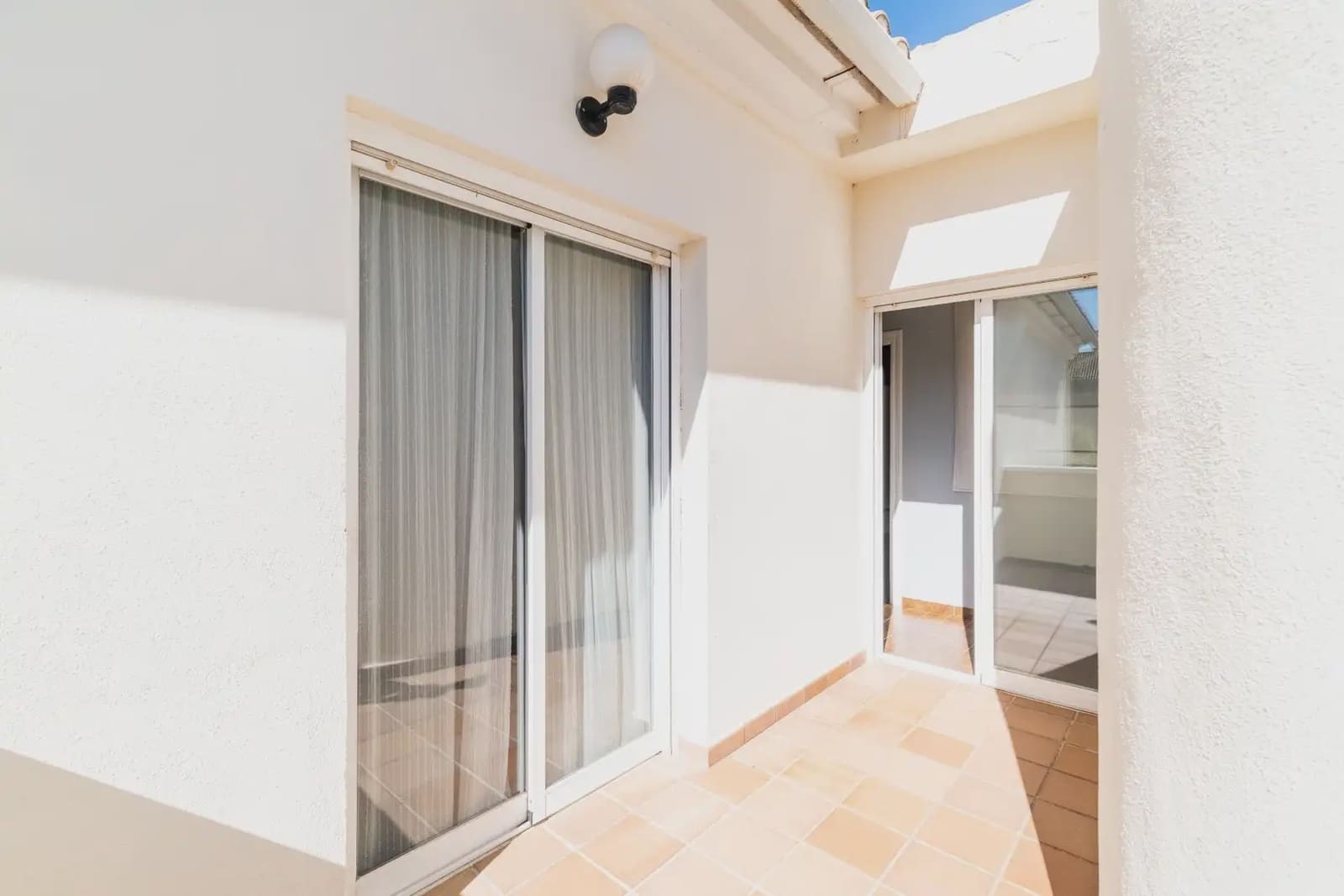 Villa for sale in Santa Fe with garage - € 319,900 (Ref: 9836926)