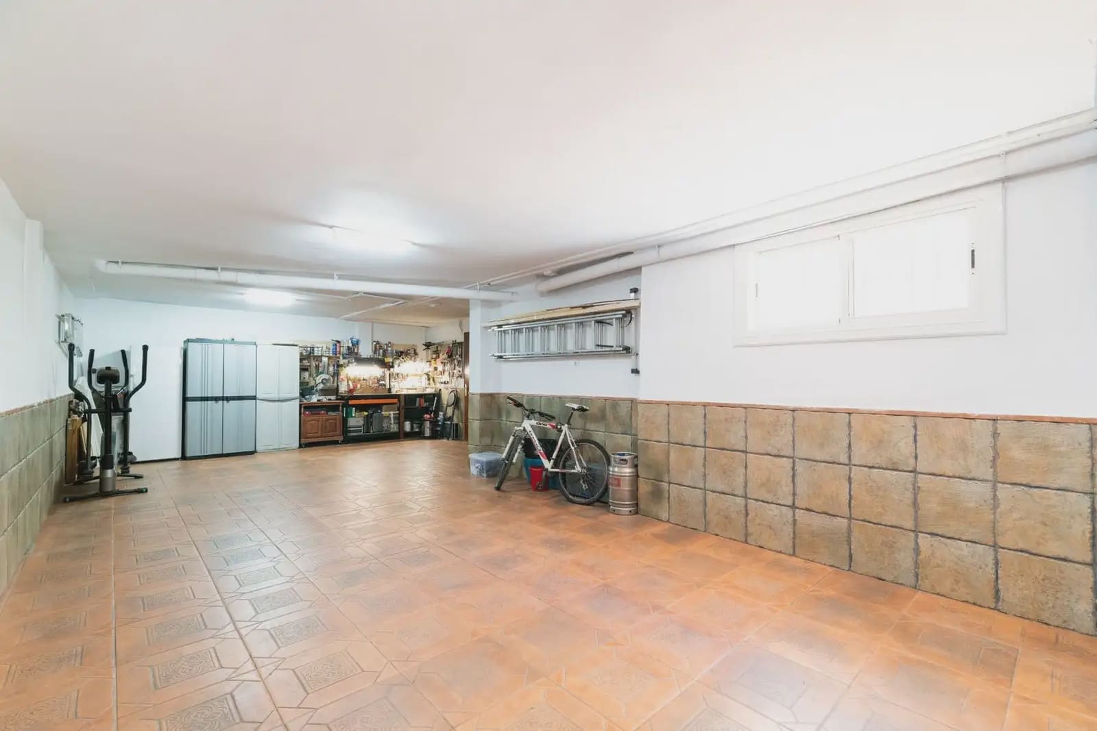 Villa for sale in Santa Fe with garage - € 319,900 (Ref: 9836926)