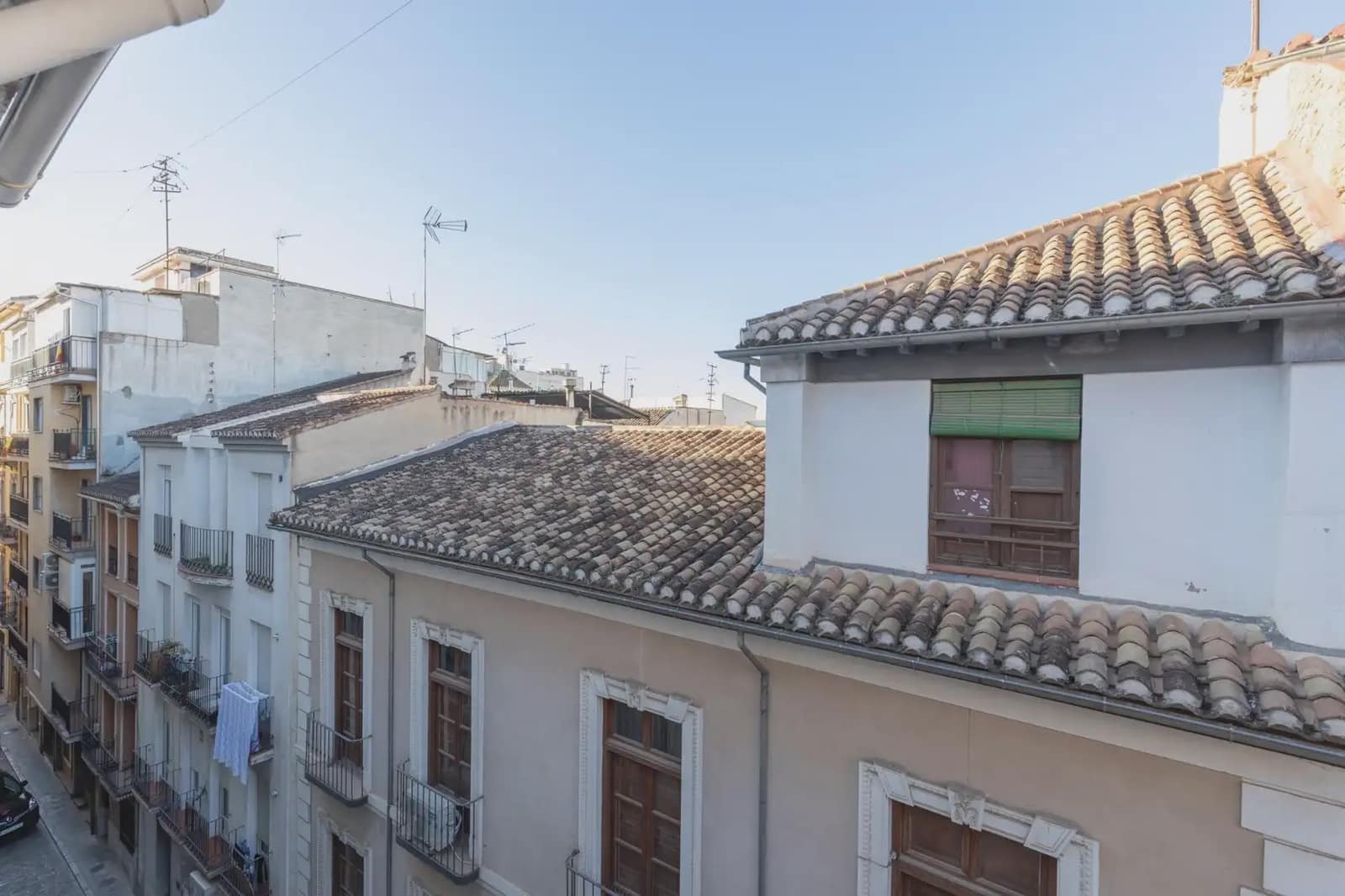 Local Comercial en Granada ciudad en venta - 370.000 € (Ref: 9836930)