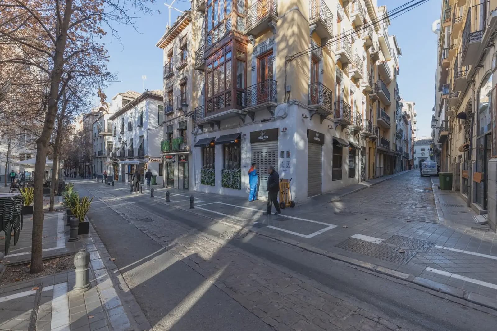 Local Comercial en Granada ciudad en venta - 370.000 € (Ref: 9836930)