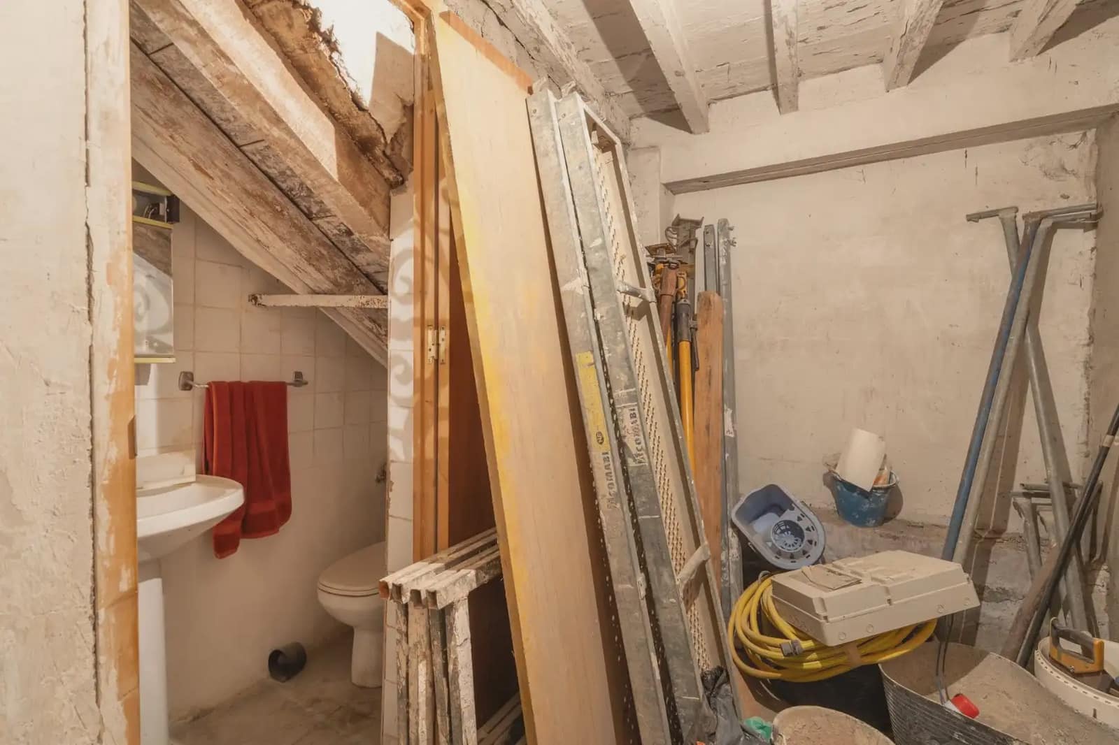 Local Comercial en Granada ciudad en venta - 370.000 € (Ref: 9836930)