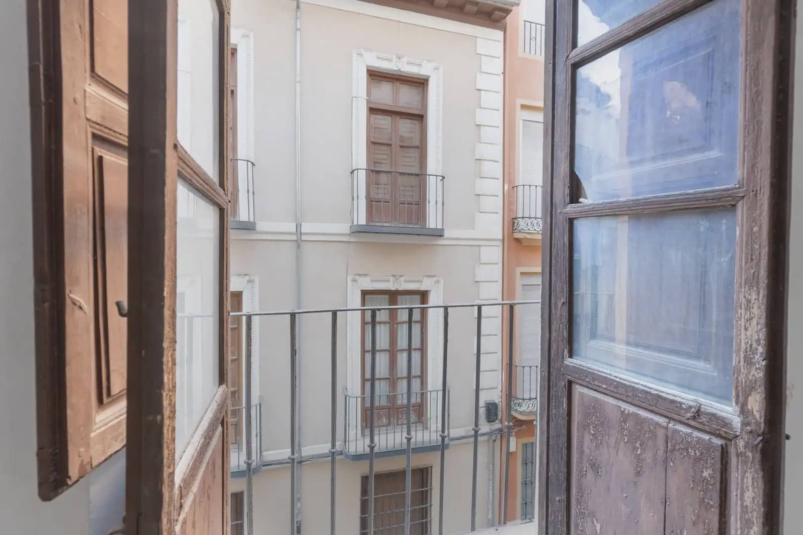 Local Comercial en Granada ciudad en venta - 370.000 € (Ref: 9836930)