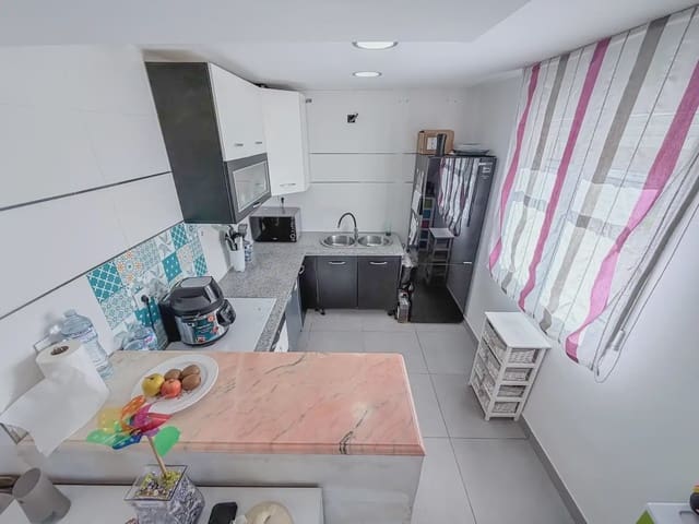 2 chambre Villa/Maison à vendre à Otura avec piscine garage - 235 000 € (Ref: 9836931)