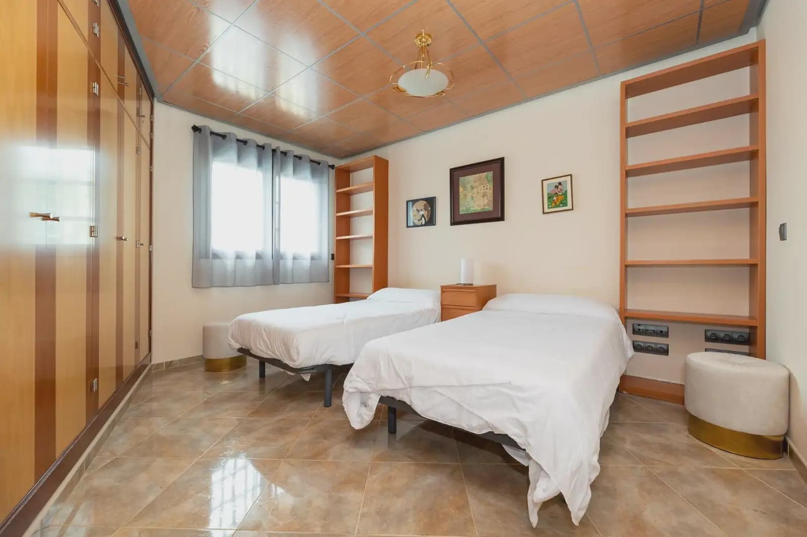 Villa for sale in Albolote with pool garage - € 990,000 (Ref: 9836932)