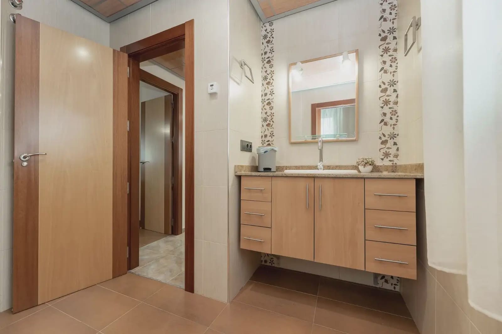 Villa for sale in Albolote with pool garage - € 990,000 (Ref: 9836932)