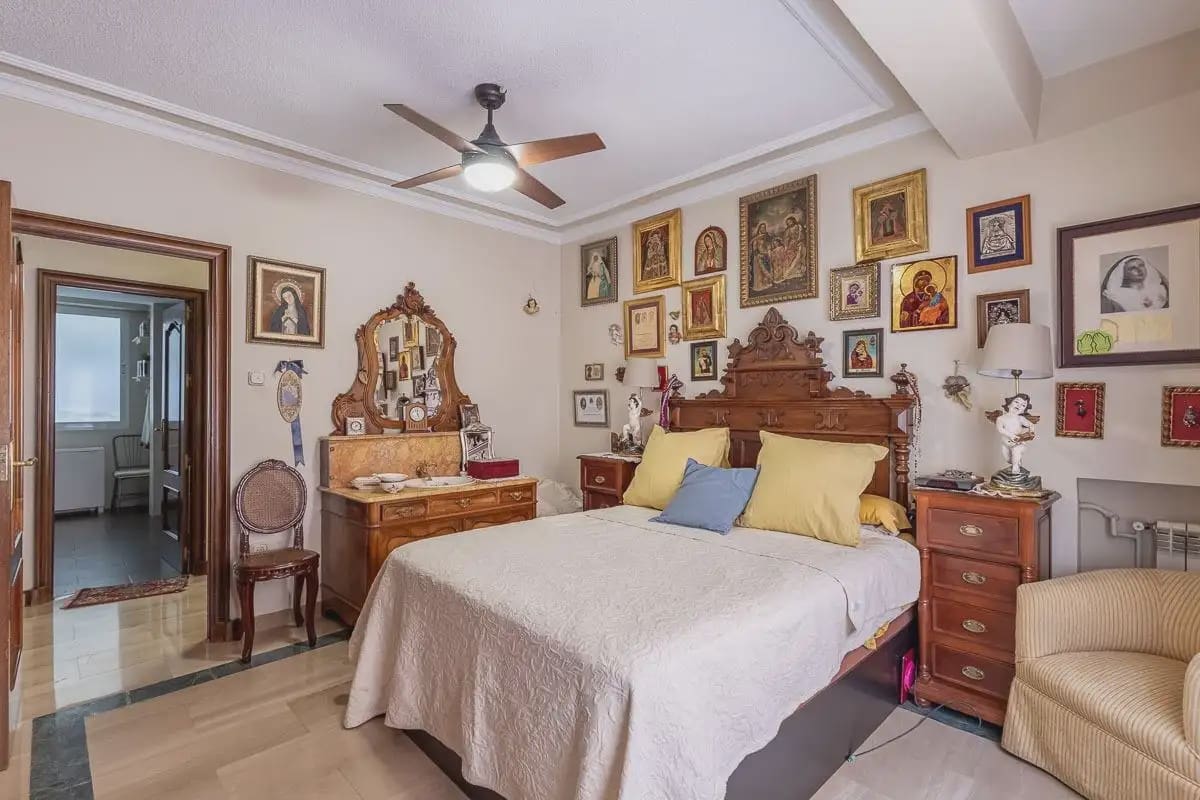 Mieszkanie na sprzedaż w Miasto Grenada z garażem - 459 900 € (Ref: 9836935)