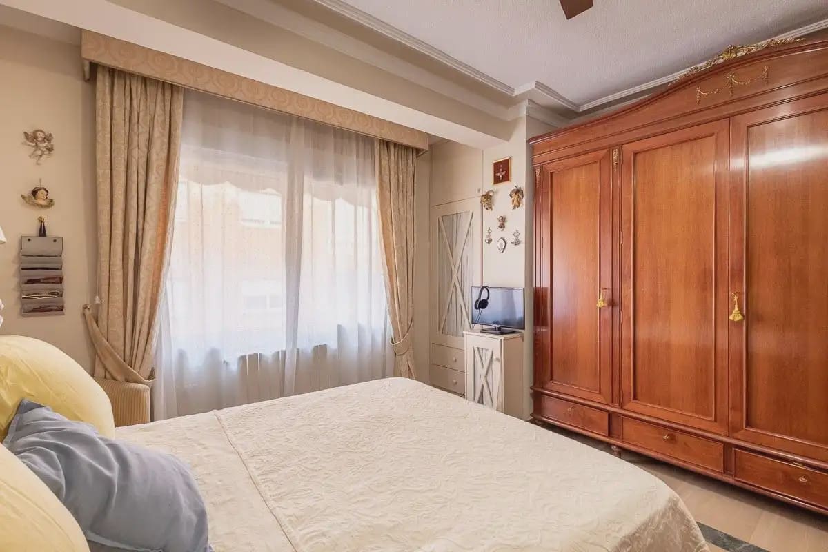 Mieszkanie na sprzedaż w Miasto Grenada z garażem - 459 900 € (Ref: 9836935)