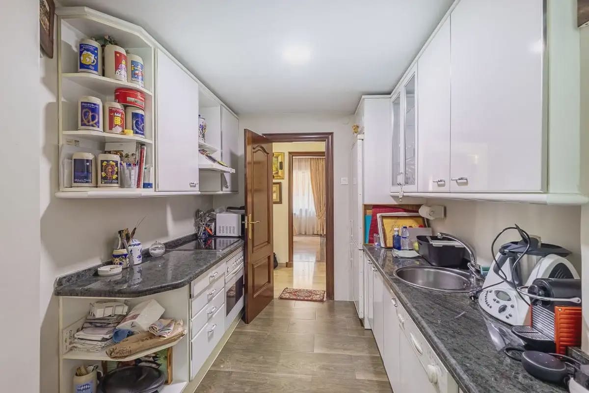 Mieszkanie na sprzedaż w Miasto Grenada z garażem - 459 900 € (Ref: 9836935)