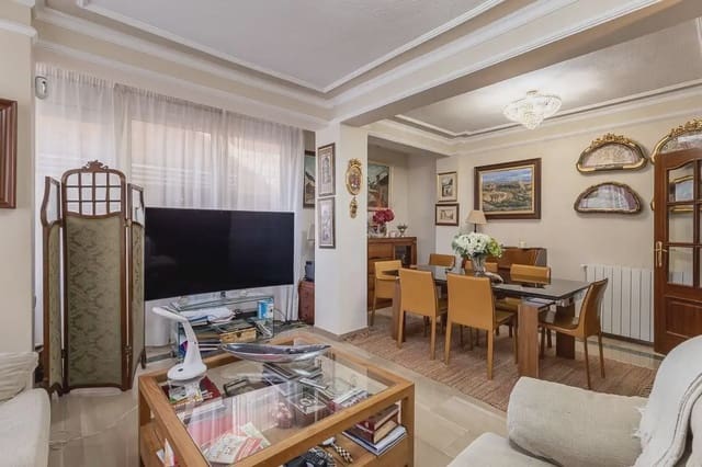 Mieszkanie na sprzedaż w Camino de Ronda - Rosaleda, Miasto Grenada z garażem - 459 900 € (Ref: 9836935)