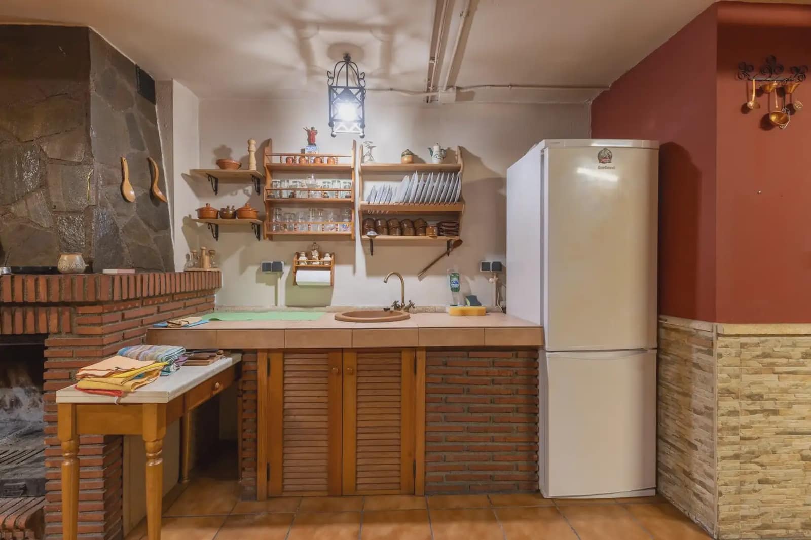 Omakotitalo myytävänä paikassa Maracena mukana 
autotalli - 275 000 € (Ref: 9836939)