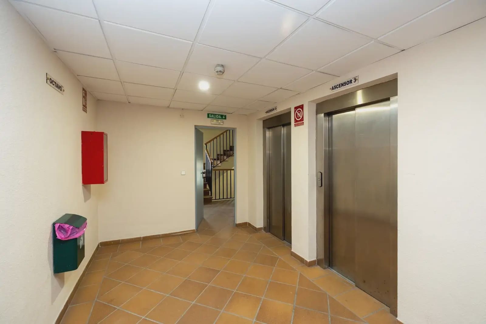 Flat te koop in Sierra Nevada - € 175.000 (Ref: 9836941)