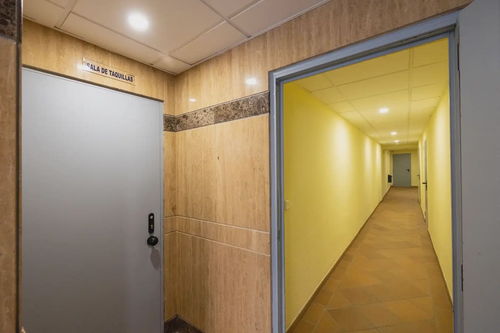 Flat te koop in Sierra Nevada - € 175.000 (Ref: 9836941)