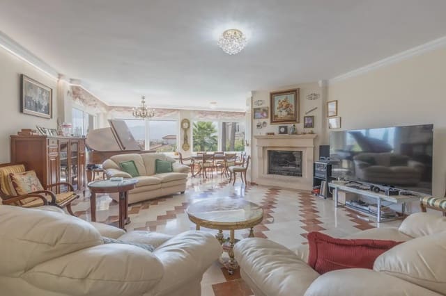 Villa til salg i Las Gabias med swimmingpool garage - € 575.000 (Ref: 9836942)