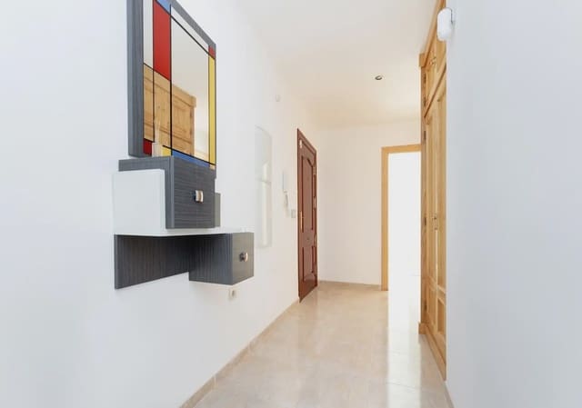 Lejlighed til salg i Illora med garage - € 125.000 (Ref: 9836944)