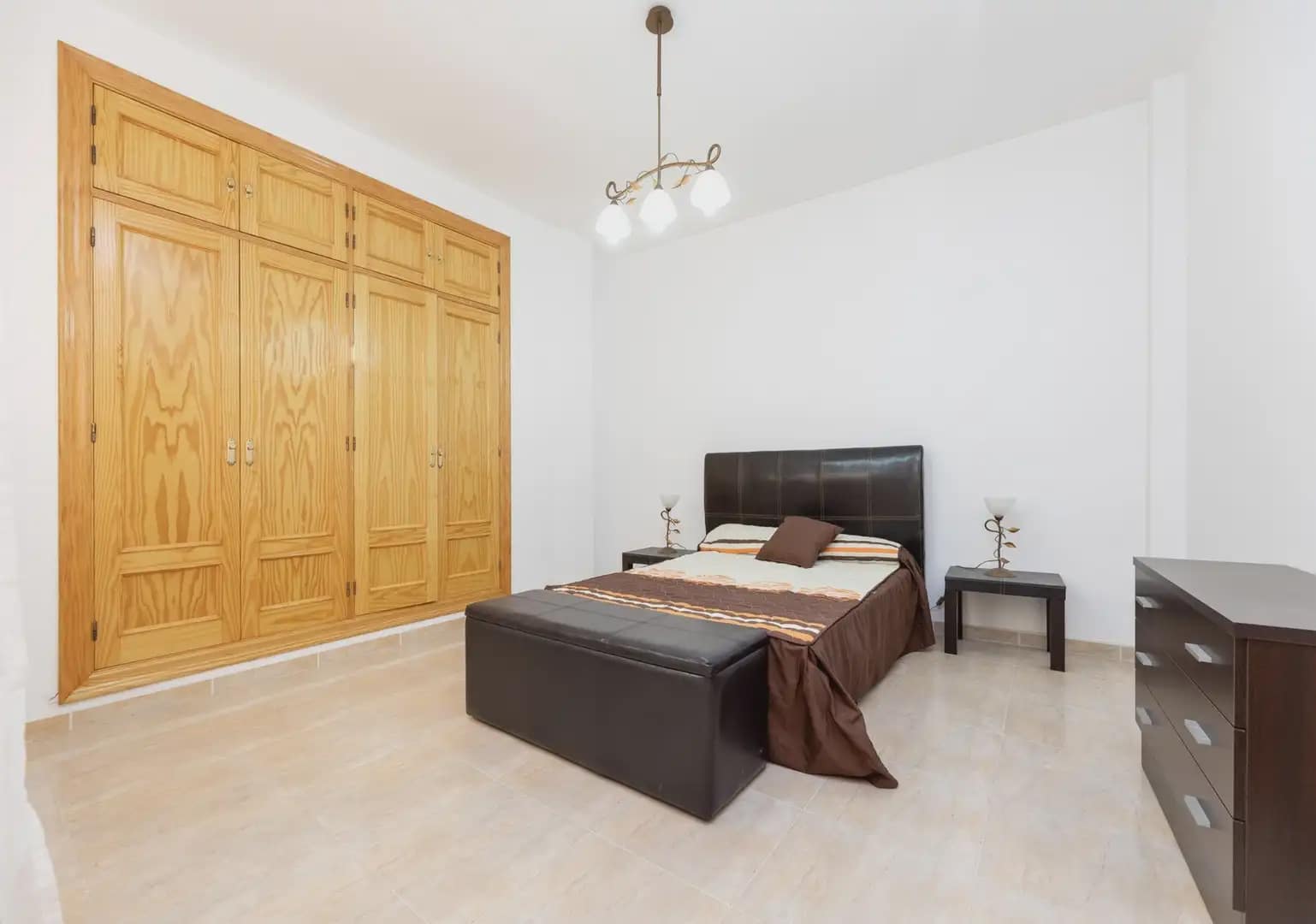 Flat for sale in Illora with garage - € 125,000 (Ref: 9836944)