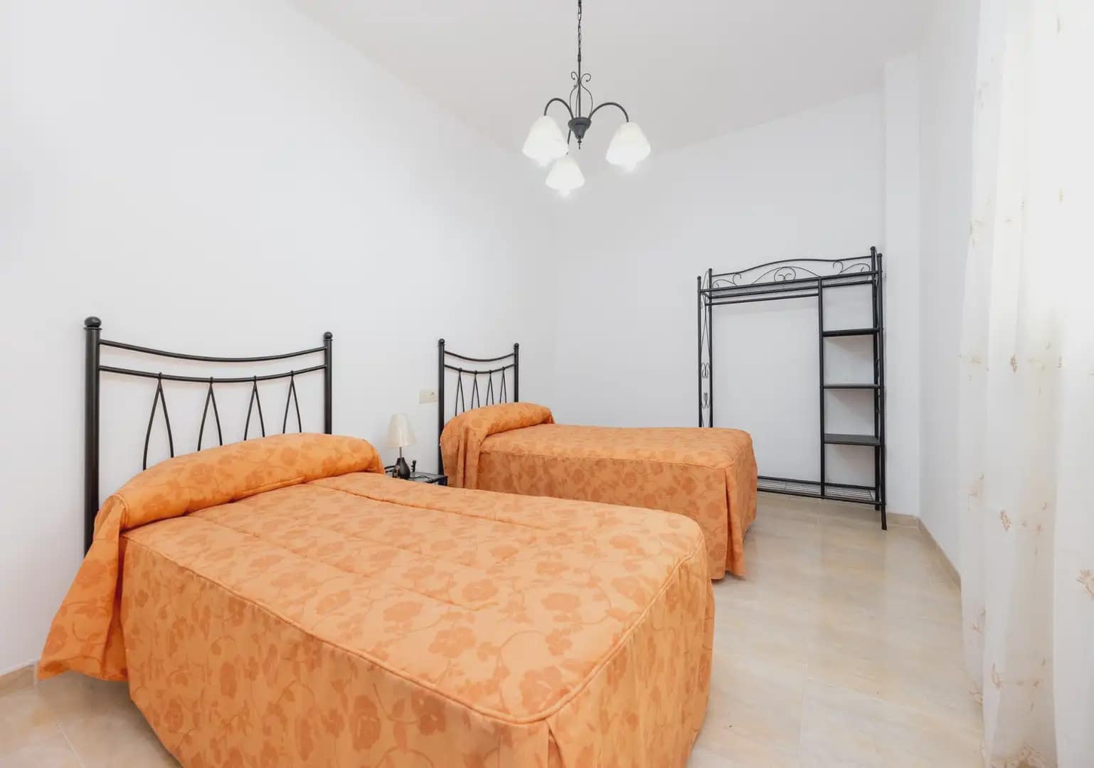 Flat for sale in Illora with garage - € 125,000 (Ref: 9836944)
