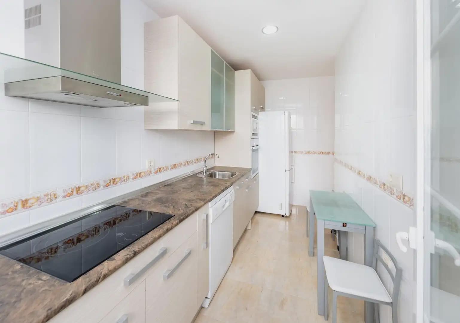 Flat for sale in Illora with garage - € 125,000 (Ref: 9836944)
