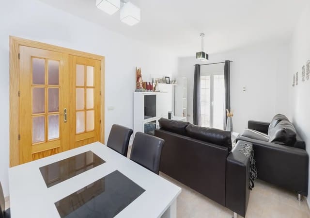 Lejlighed til salg i Illora med garage - € 125.000 (Ref: 9836944)