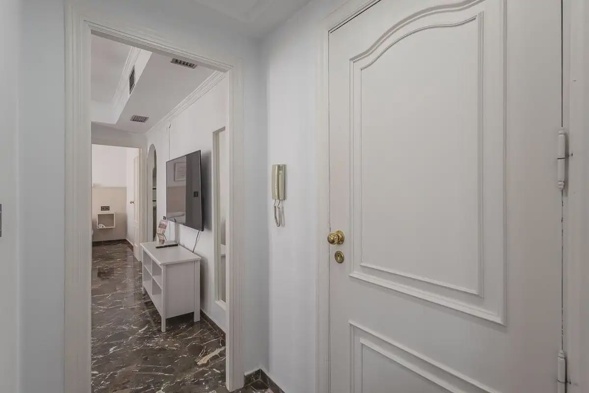 Leilighet til salgs i Granada by - € 250 000 (Ref: 9836946)