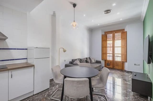 Leilighet til salgs i San Matías - Realejo, Granada by - € 260 000 (Ref: 9836948)