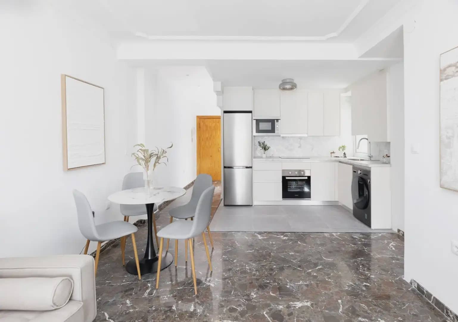 Asunto myytävänä paikassa Gojar mukana uima-altaan - 139 000 € (Ref: 9836949)