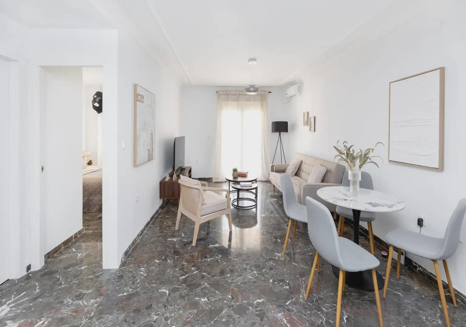 Asunto myytävänä paikassa Gojar mukana uima-altaan - 139 000 € (Ref: 9836949)