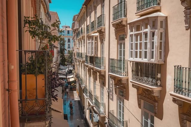 1 soverom Leilighet til salgs i San Matías - Realejo, Granada by - € 260 000 (Ref: 9836951)