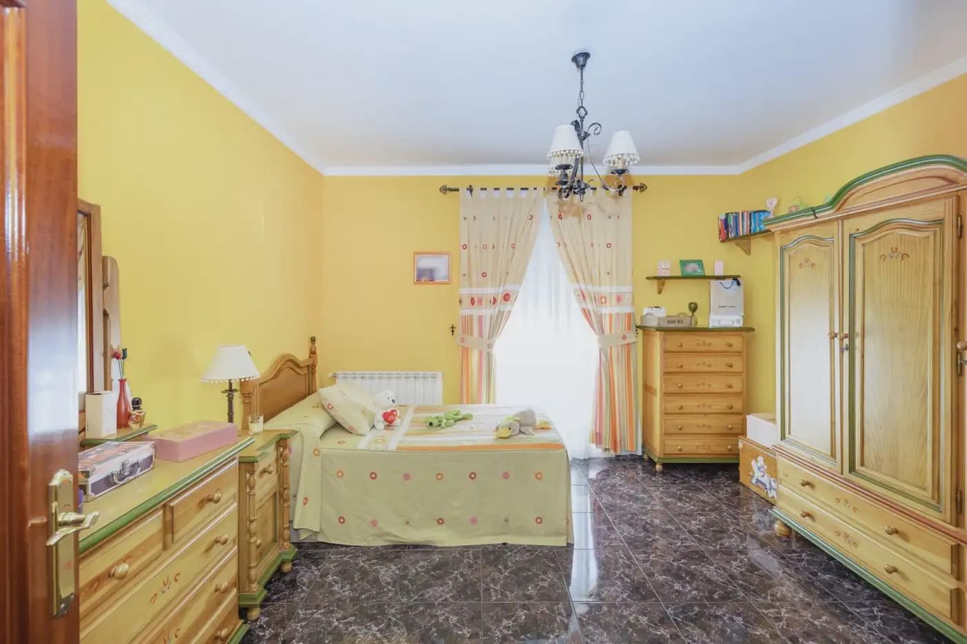 Villa for sale in Cijuela with pool garage - € 330,000 (Ref: 9836957)