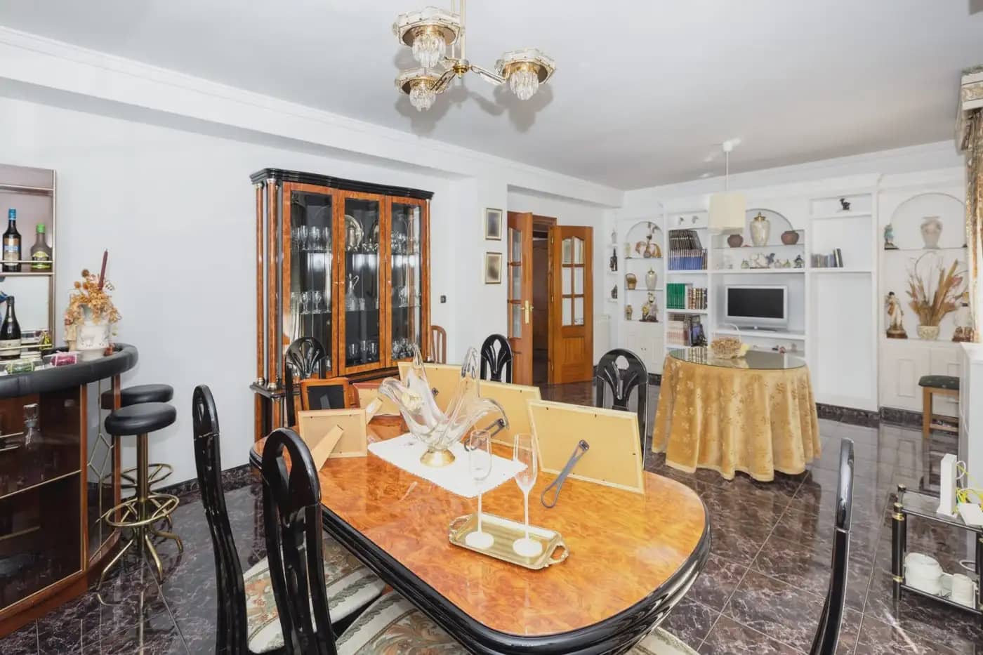 Villa for sale in Cijuela with pool garage - € 330,000 (Ref: 9836957)