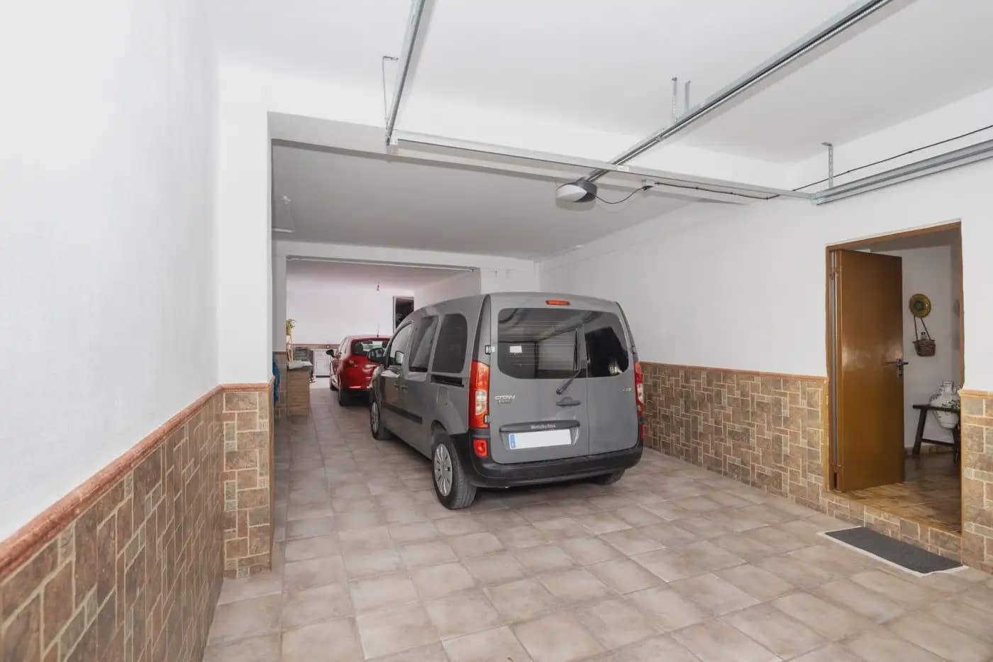 Villa for sale in Cijuela with pool garage - € 330,000 (Ref: 9836957)
