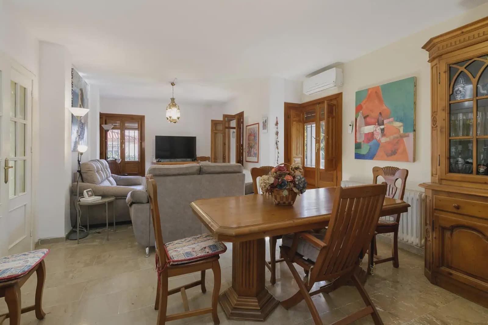 Villa/Maison à vendre à Otura avec piscine garage - 325 000 € (Ref: 9836965)