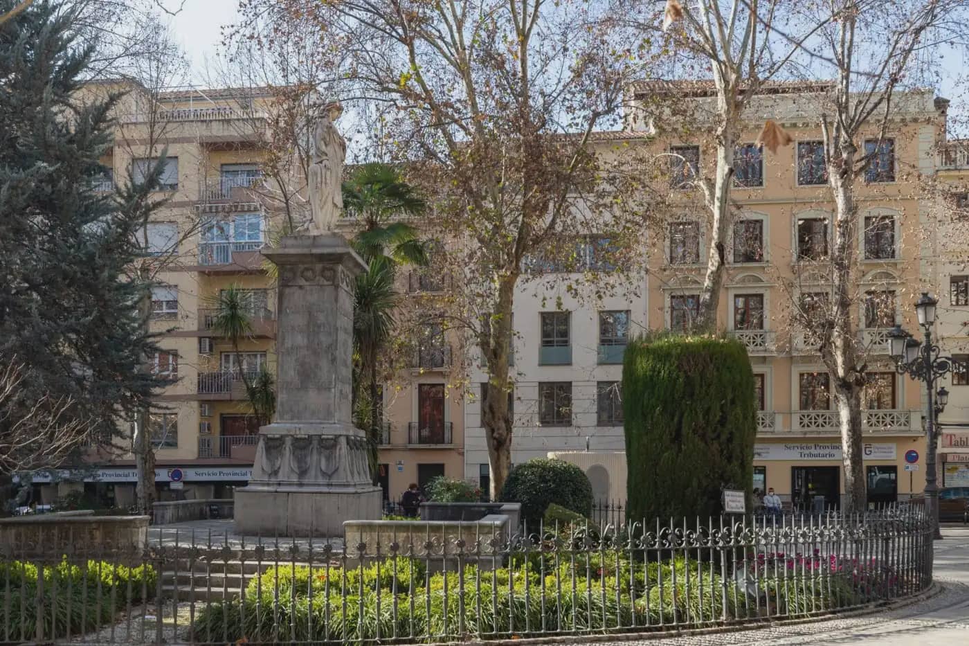 Erhverv til salg i Granada by - € 1.200.000 (Ref: 9836966)