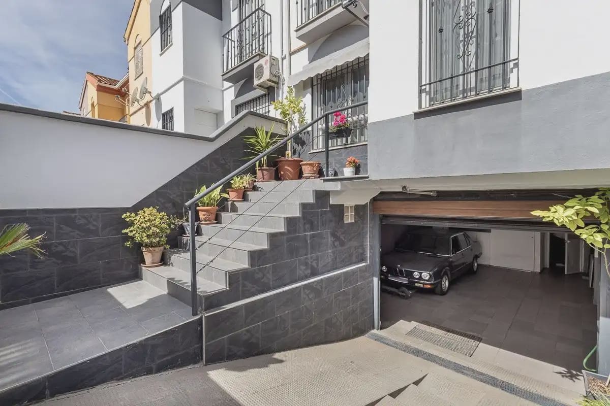 Huis te koop in Atarfe met garage - € 239.900 (Ref: 9836967)