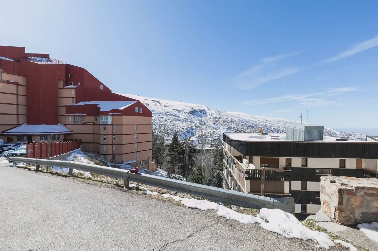 Appartement te koop in Sierra Nevada - € 365.000 (Ref: 9836968)